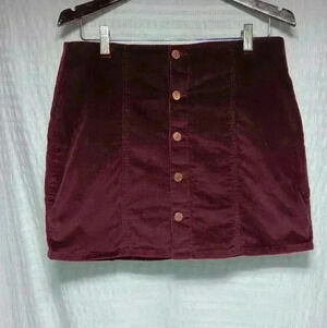 Guess A line front button corduroy mini skirt. Ladies  size L